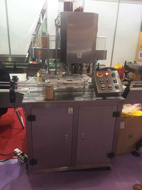 全自動醬料封罐鎖口機(圖2)
