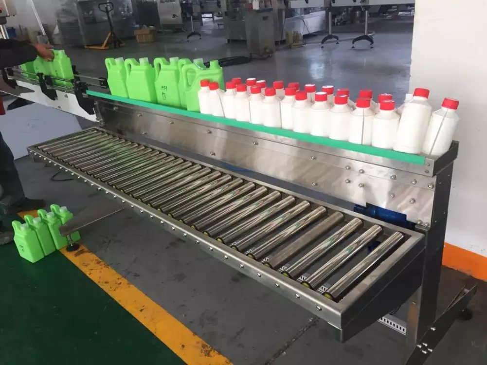 慶賀,星格全自動灌裝生產(chǎn)線整裝待發(fā)(圖3)