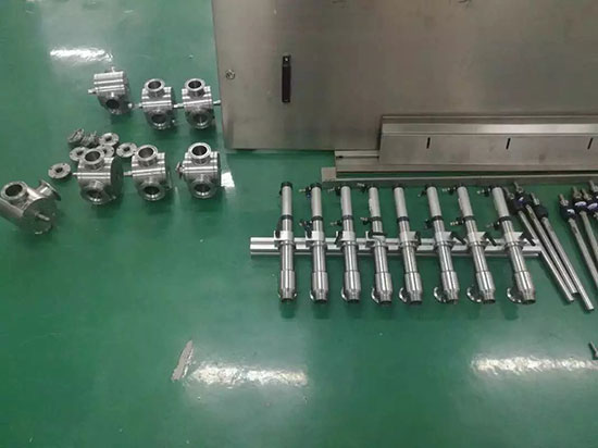 慶賀，星格醬料灌裝機(jī)訂購(gòu)量暴增(圖5)