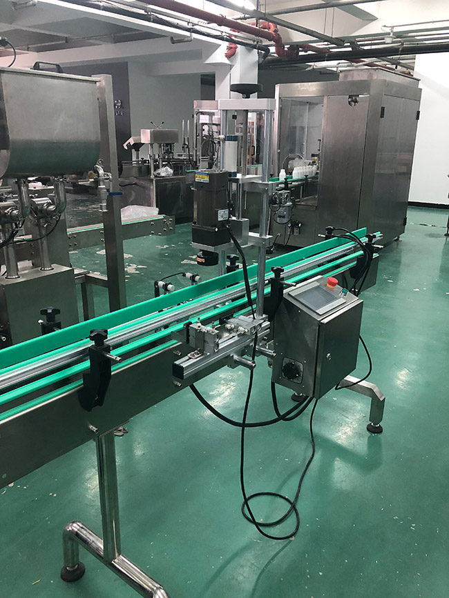 醬料灌裝生產(chǎn)線