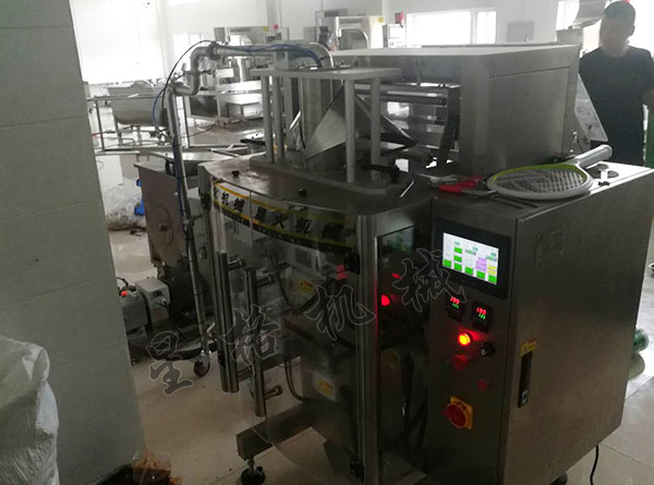 預制菜醬料包裝機設備在餐飲行業的作用(圖1)
