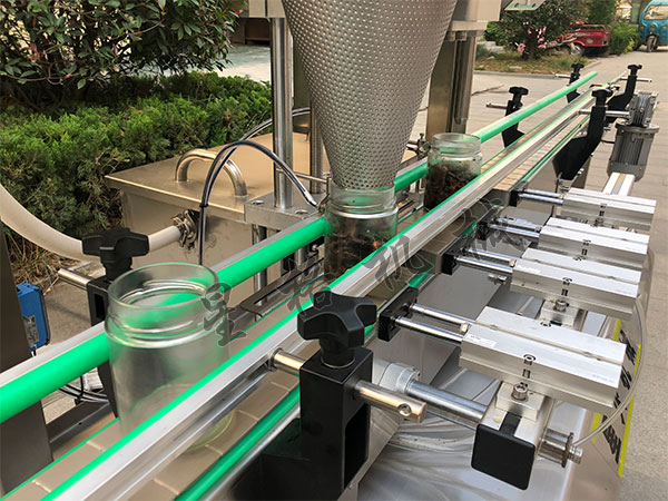 香菇醬料灌裝生產線找什么樣的廠家購買(圖2)