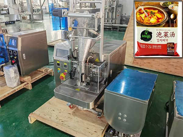 速食調(diào)料醬包裝機(jī)包裝精確性高(圖1)