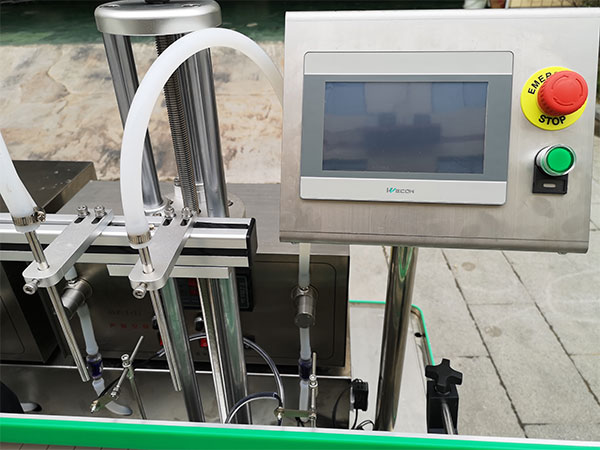 黃燜醬汁灌裝生產(chǎn)線自動化操作促進發(fā)展(圖2)