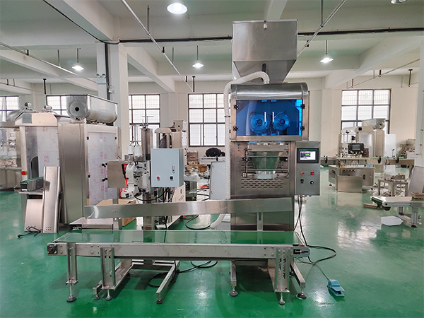 全自動灌裝機多少錢一臺(圖1) 全自動灌裝機多少錢一臺(圖1)