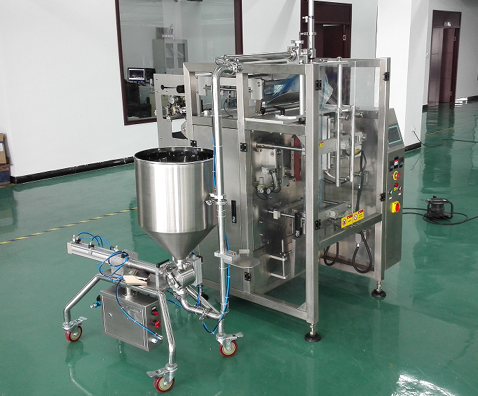 咖喱醬醬料包裝機(jī)讓你身臨其境高科技帶來的經(jīng)濟(jì)效應(yīng)(圖2) 咖喱醬醬料包裝機(jī)讓你身臨其境高科技帶來的經(jīng)濟(jì)效應(yīng)(圖2)